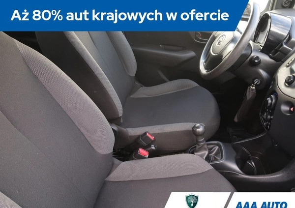 Toyota Aygo cena 34000 przebieg: 71717, rok produkcji 2017 z Zbąszynek małe 137